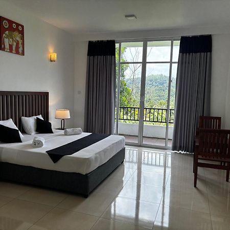 Kandy Hub Guest House Buitenkant foto