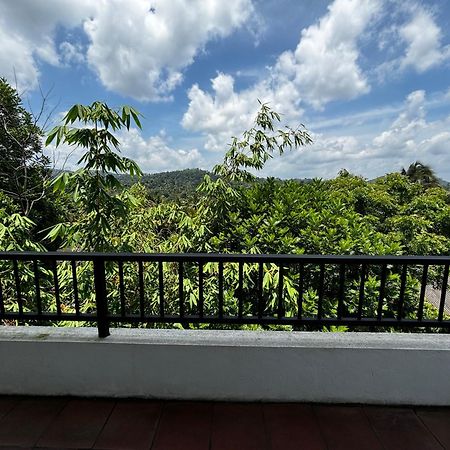 Kandy Hub Guest House Buitenkant foto