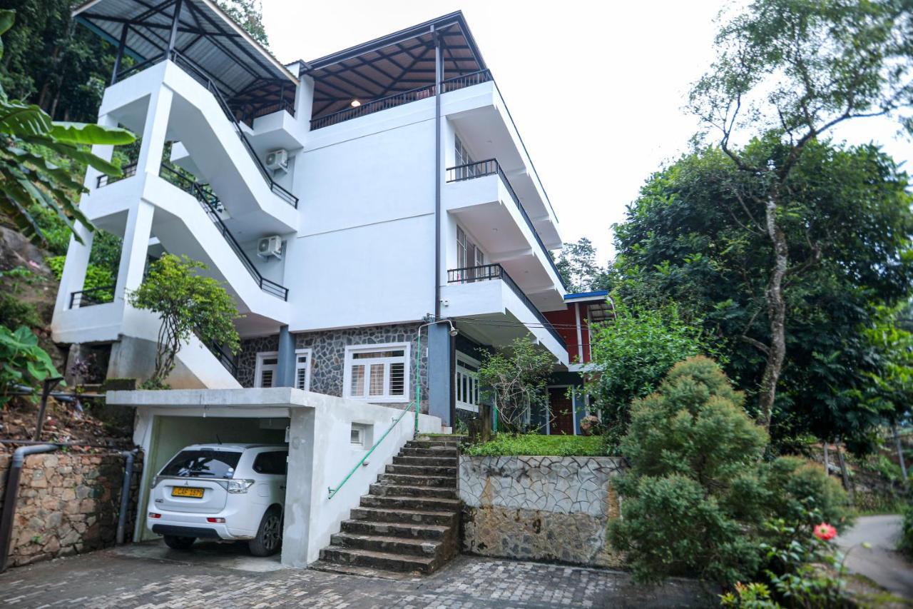 Kandy Hub Guest House Buitenkant foto